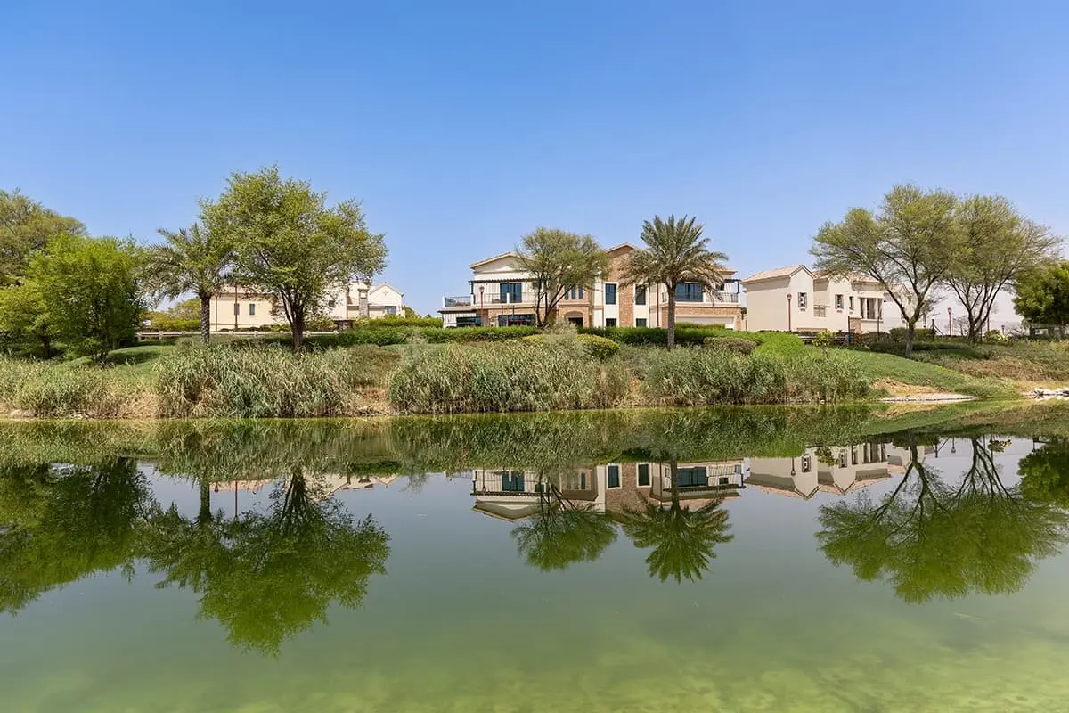 Dubai luxury villa market